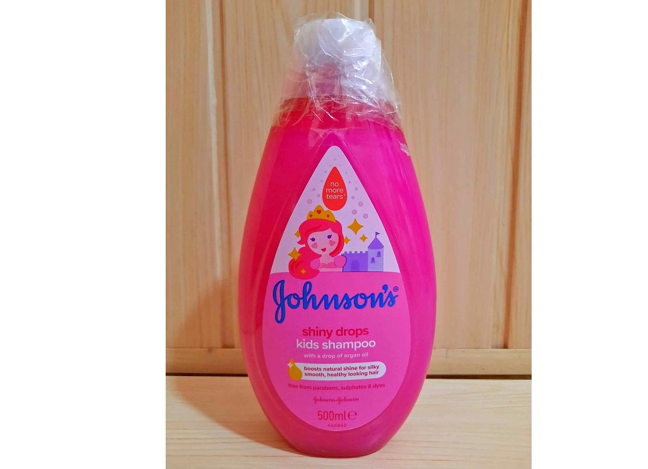 Johnson shiny drops kids Shampoo