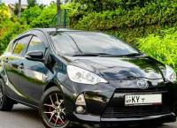 TOYOTA AQUA G GRADE BLACK FOR SALE