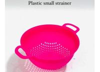 Plastic small strainer