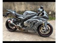 BMW S1000RR