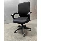 Executive chairs with fabric cover - Damro