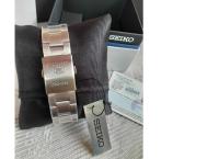 Seiko 5 Silver/Black Face Automatic Men's Analog Watch SNKN13J1