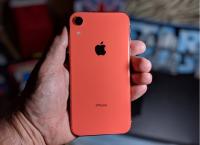 Apple iPhone XR