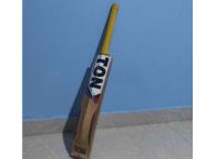 Cricket bat