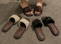 New woman slippers