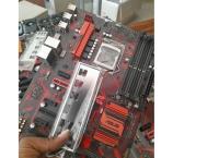 ASUS B250  V7  MOTHERBOARD   7TH GEN